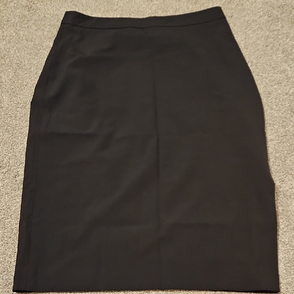 Banana Republic Classic Black Pencil Skirt